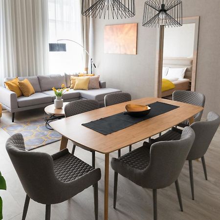 Colton Budapest Paulay Apartments エクステリア 写真