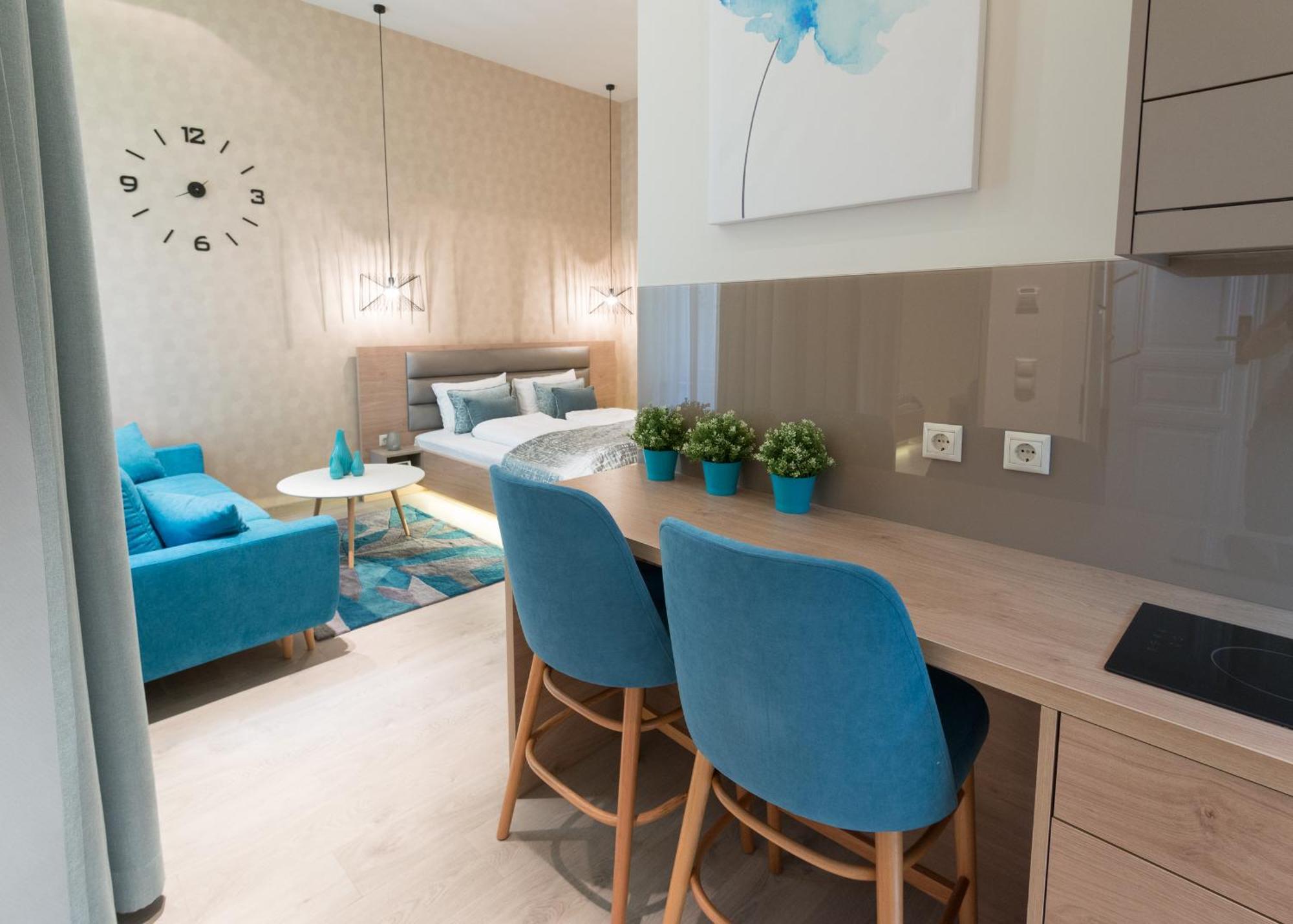 Colton Budapest Paulay Apartments エクステリア 写真