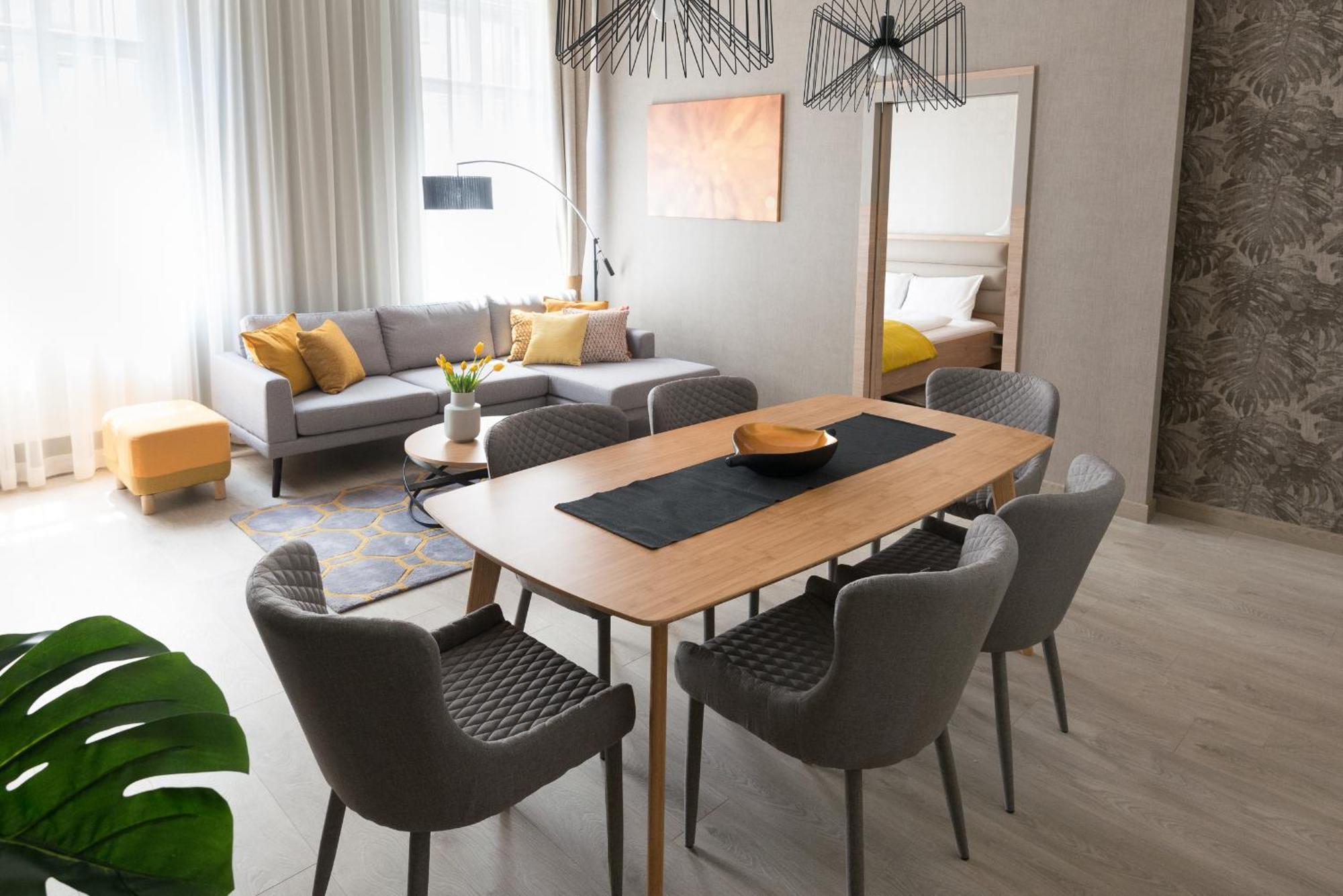 Colton Budapest Paulay Apartments エクステリア 写真